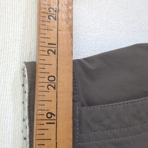L.L. Bean Women's Trail Skort Adjustable Waist Band Taupe Lightweight Size 20 - Picture 13 of 15